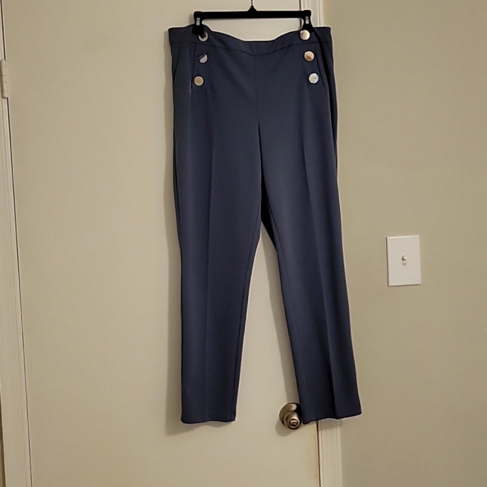 Women's Pants
